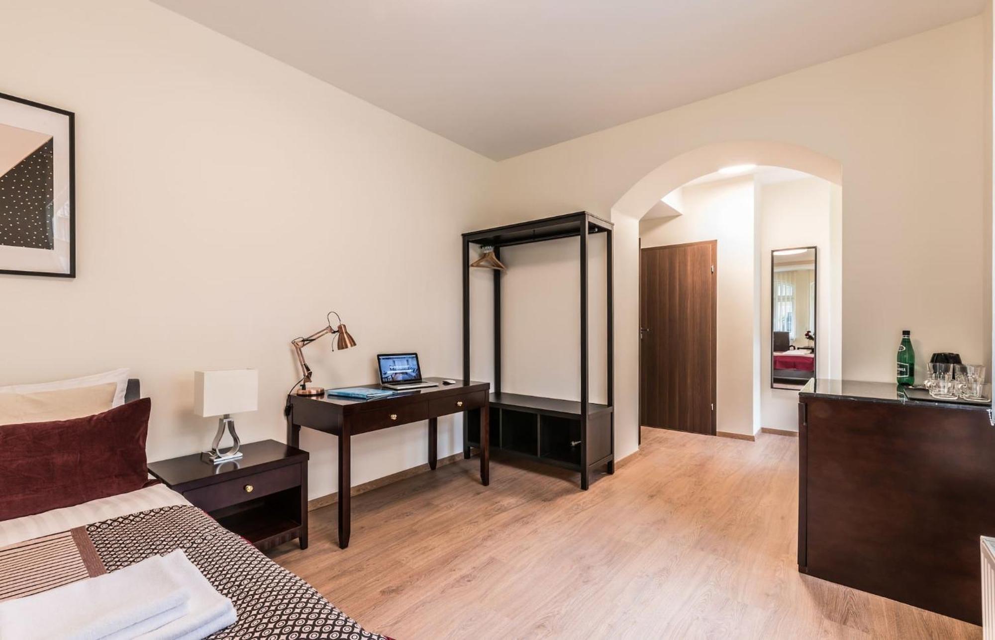 Rent Like Home - Elizy Orzeszkowej 6 Poznan Exterior foto